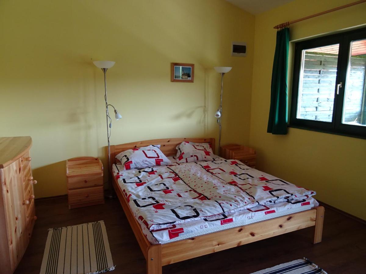 Kisrejtek Apartmanház Lispeszentadorján Kültér fotó
